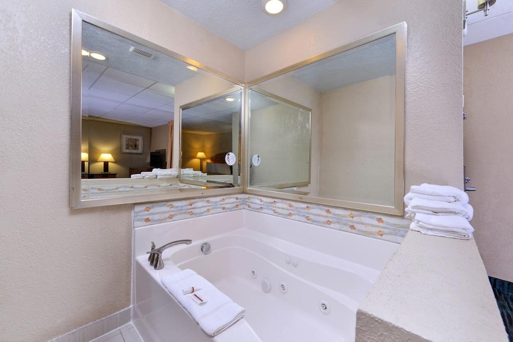 Red Roof Inn Chambersburg Extérieur photo