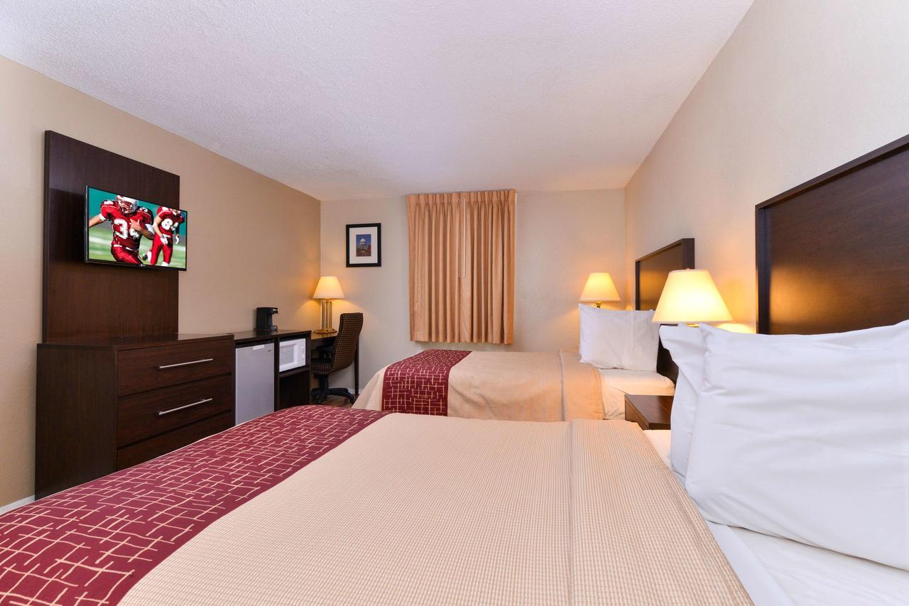 Red Roof Inn Chambersburg Extérieur photo